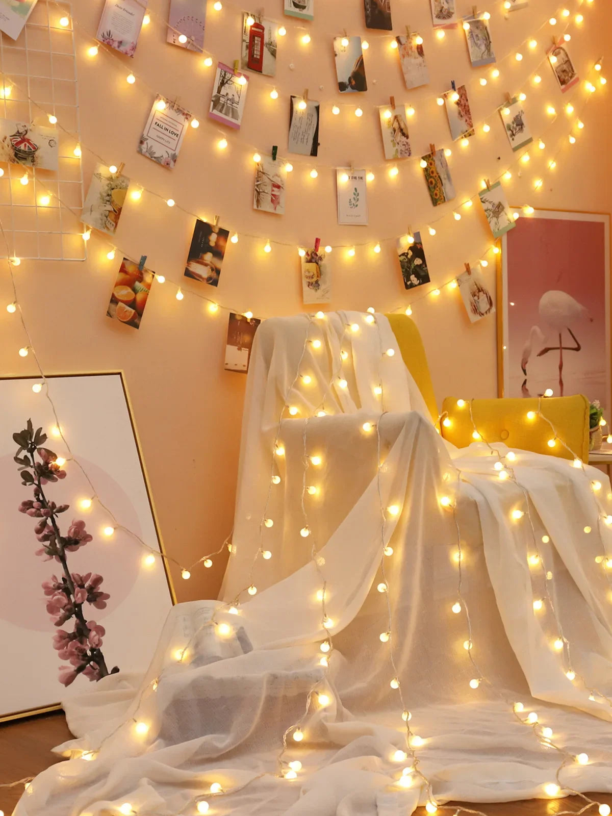 Solar Crystal Globe LED String Lights - 60 LED 8 Lighting Modes